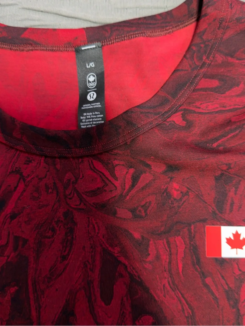 lululemon athletica Team Canada Red Marble-Print Short Sleeve Tee